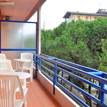 Nice Apartment With Terrace Next To The Sea Bibione Exterior photo