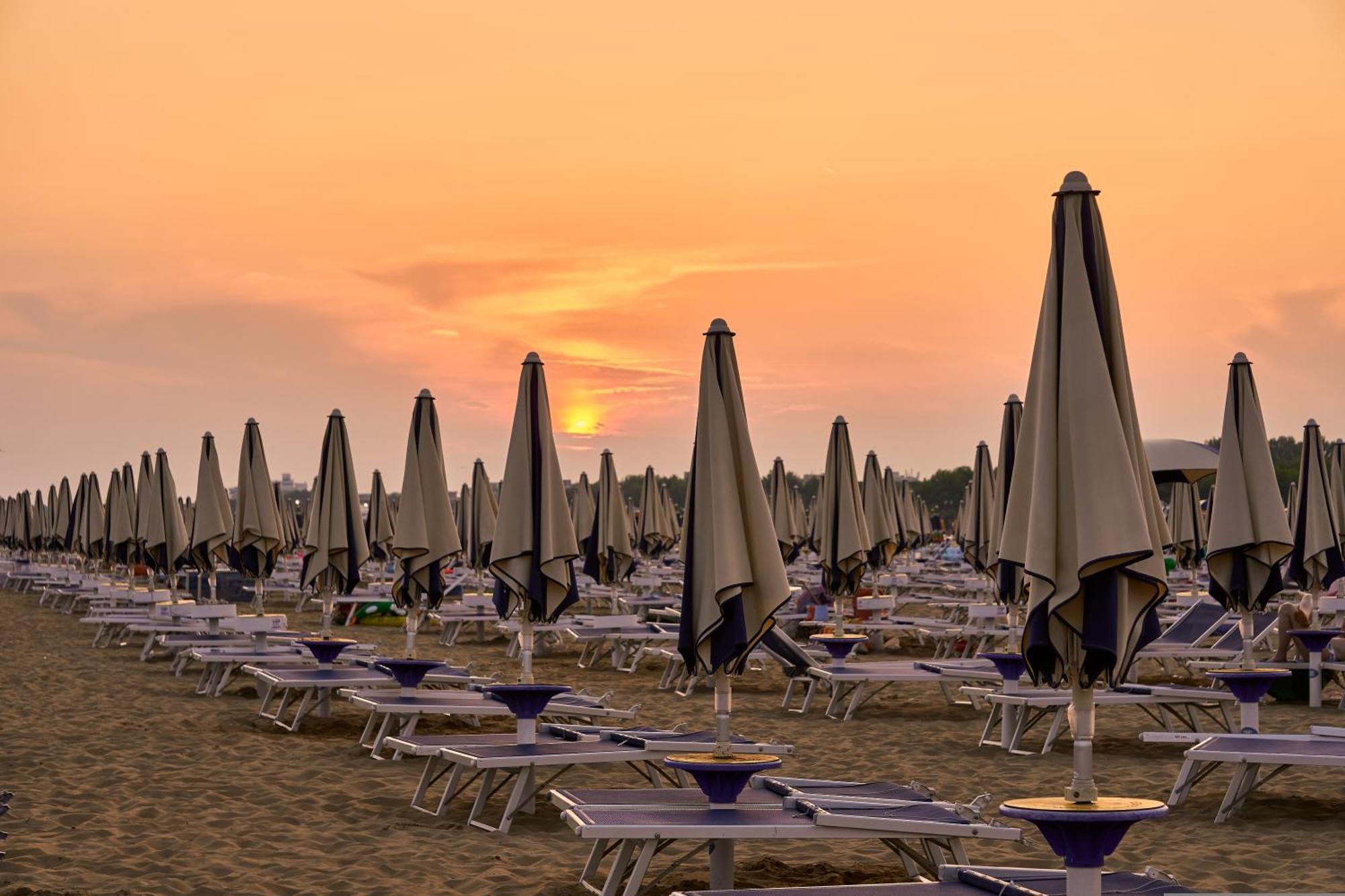 Nice Apartment With Terrace Next To The Sea Bibione Exterior photo